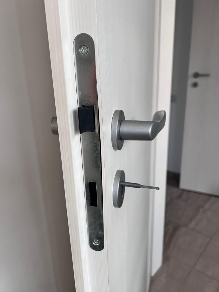 Internal door lock replacement